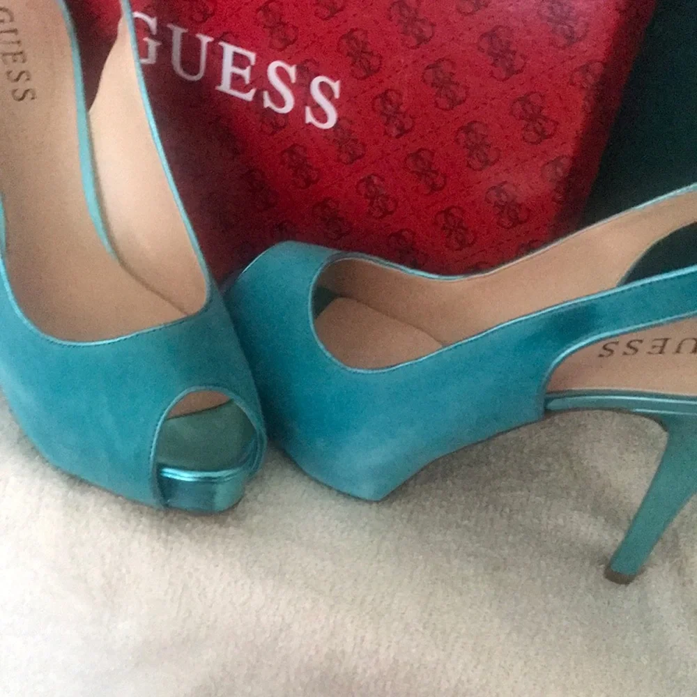 GUESS Turquoise Peep-Toe Slingback Platform Heels